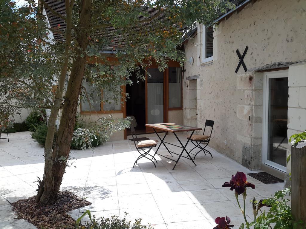 La Cle Des Chants Tauxigny Δωμάτιο φωτογραφία